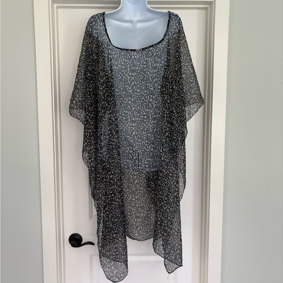 Lepoard Print Semi Sheer Kimono Swimsuit Coverup One Size - Picture 4 of 6